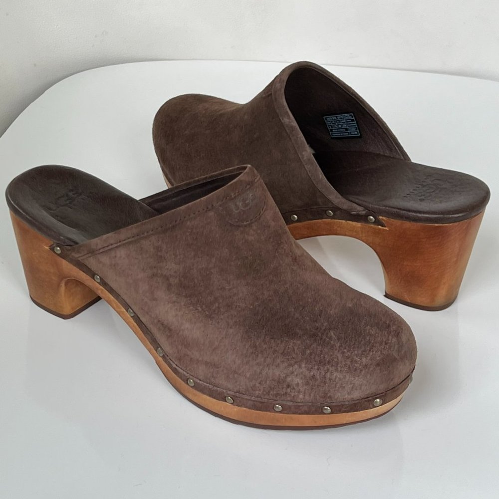 UGG Abbie Dark Espresso Brown Studded Leather Suede Clogs Mules
